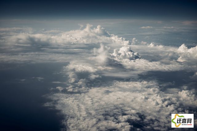 探索天空的秘密：《梵天巨翼》—— 剖析古老神话背后的飞行奇迹与宇宙力量